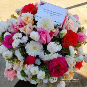 S6E-Bouquet boule coloré avec panier inclus