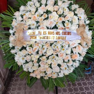fleurs mortuaire roses Couronnes mortuaire avec roses